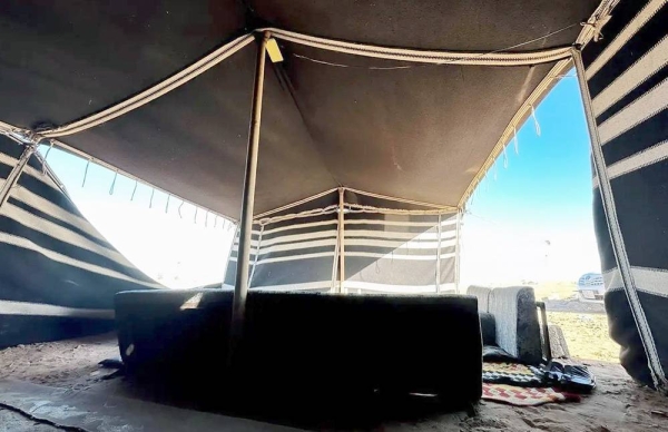 تفسير رؤية بيت الشعر في المنام ومعناه بالتفصيل