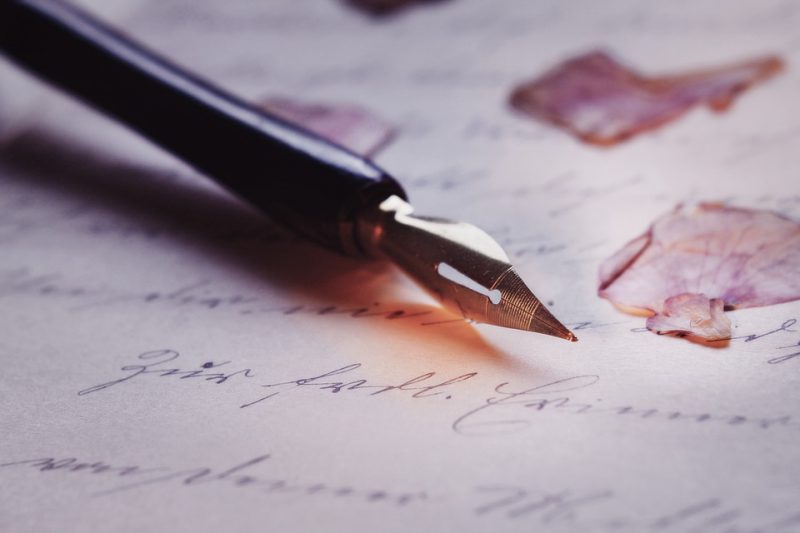 تفسير الأحلام: الكتب والكتابة والقلم في المنام